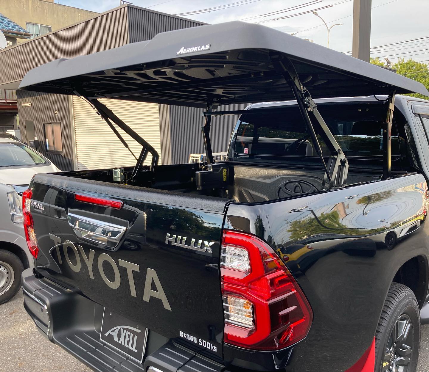 ハイラックス REVO 電動トノカバー CB796（全5色）