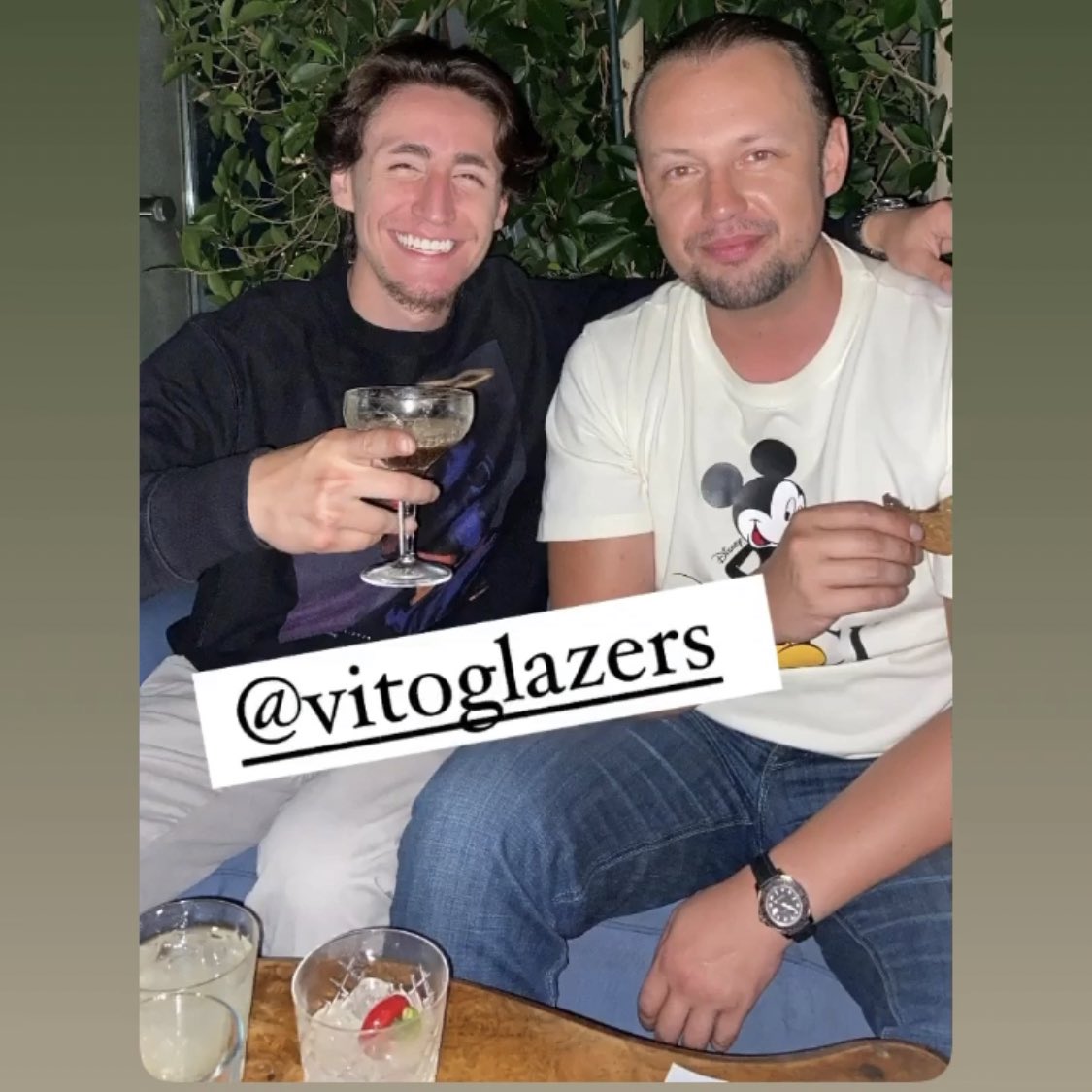 VitoGlazers's tweet photo. Espresso martins and picantes at Soho House with my boy @KaneTrujillo #hollywood https://t.co/p0TPEsvF6z