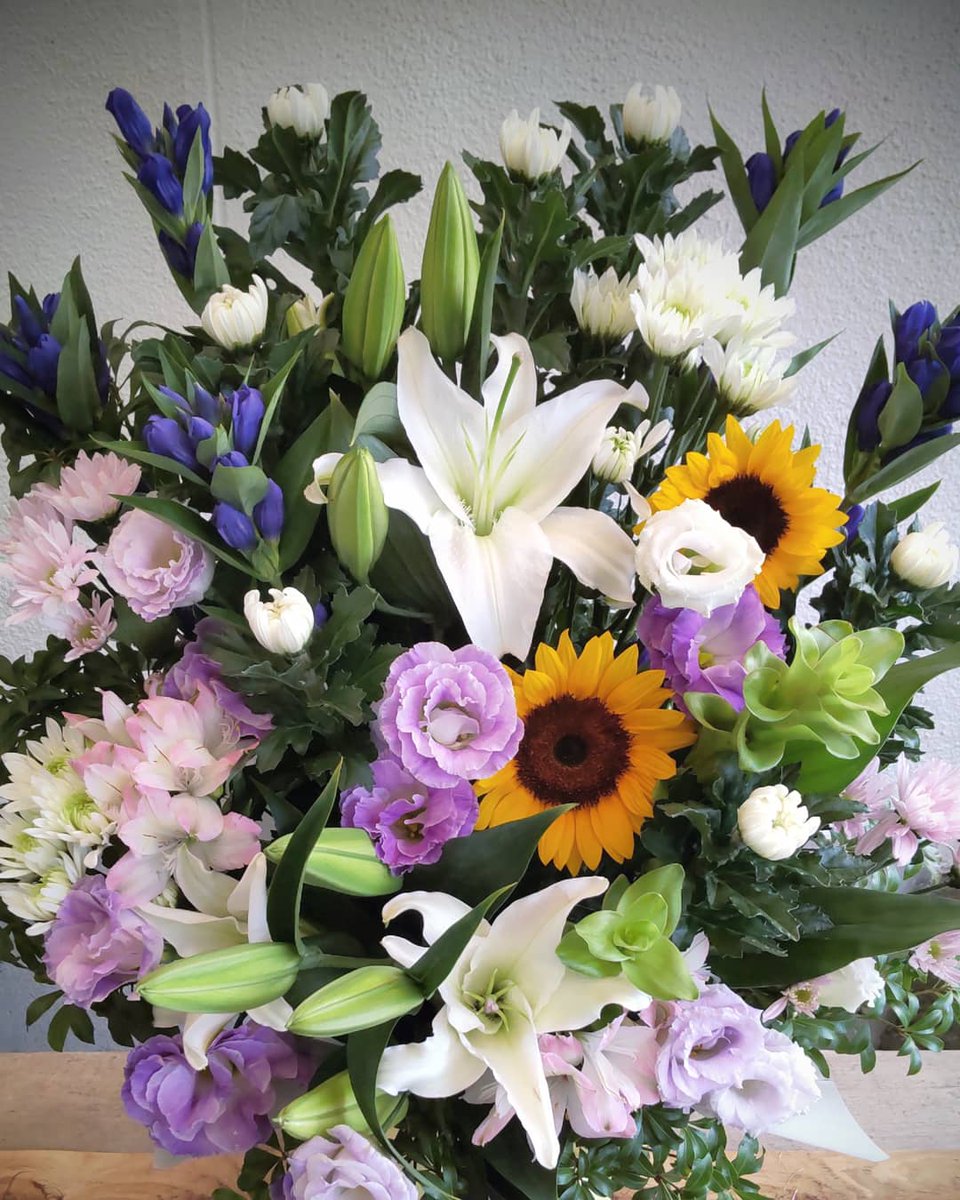 ヒロハタフローリスト 廣幡種苗園芸センター Flowershop 22 Twitter ヒロハタフローリスト 廣幡種苗園芸センター Flowershop 22 Twitter