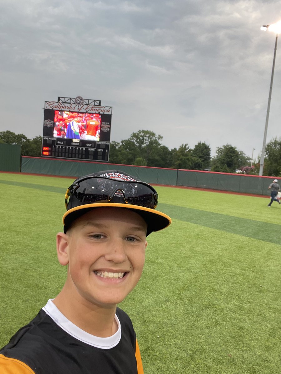 avjensutton's tweet photo. Great day @CRWSMajor70 !  Opening Ceremony was awesome!  We have one very happy kid! @GameOnBranson https://t.co/ichQpwVoi9