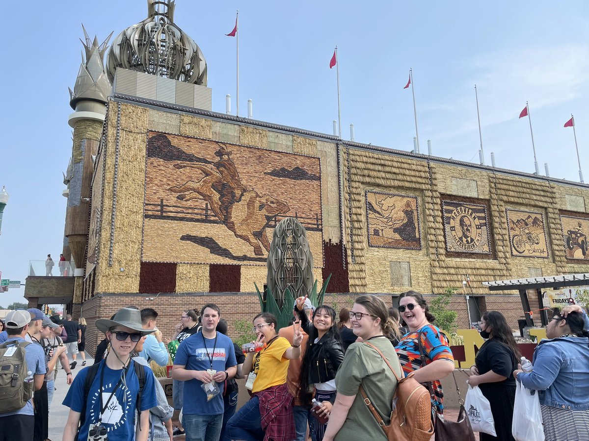 Day 4 SD AYC:
Great time at corn palace before leaving Mitchell. Arrived in Huron and handed out 1,000 invitations to church plant launch service tomorrow. Believing for great move of God!