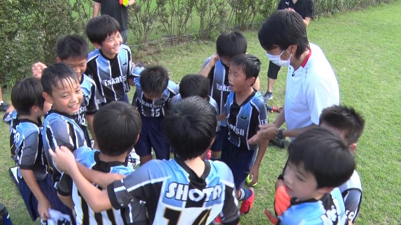 中村憲剛 ライオンのグータッチ 明日のoaで完結になります 出会ってから約2ヶ月 会うたびに成長していった子供達の頑張りをぜひ見ていただけたらと思います Oaは午前9時55分 です よろしくお願いします ライオンのグータッチ 佐藤隆太 中村憲剛 ライオンのグータッチ 明日のoaで完結になります 出会ってから約2ヶ月 会うたびに成長していった子供達の頑張りをぜひ見ていただけたらと思います Oaは午前9時55分 です よろしくお願いします ライオンのグータッチ 佐藤隆太