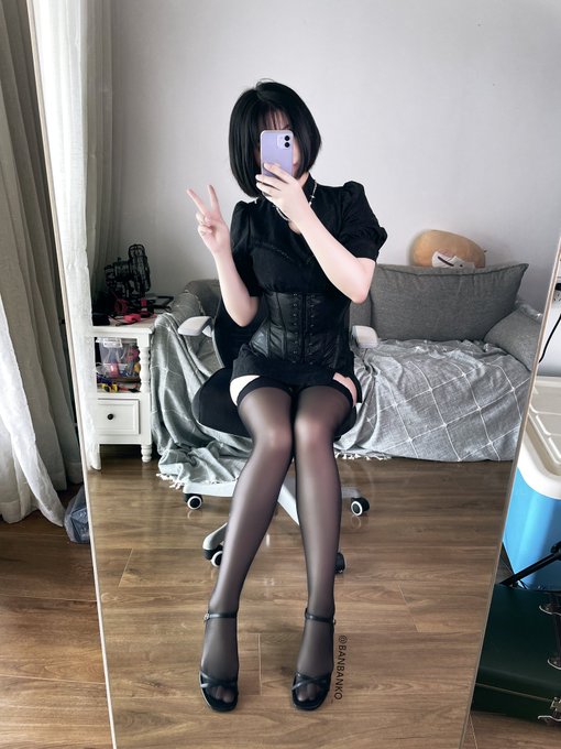コスプレイヤー半半子のTwitter画像86