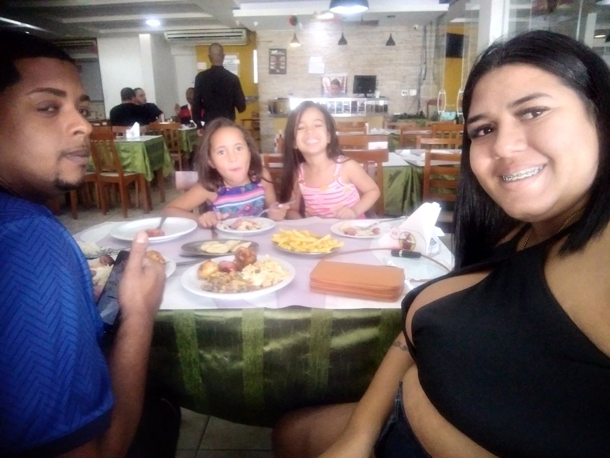 Minha família 🥰🥰🥳