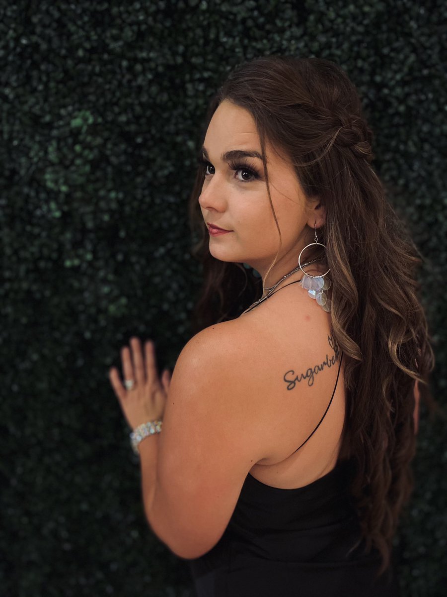 AlyssaCunning16's tweet photo. Changing the world 🌎, one piece at a time 💎 https://t.co/0um0hXdONN