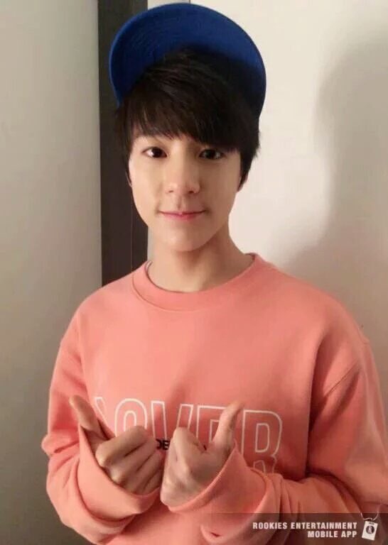 hourlyjeno's tweet photo. #제노 #JENO https://t.co/4VqQEHPV9n