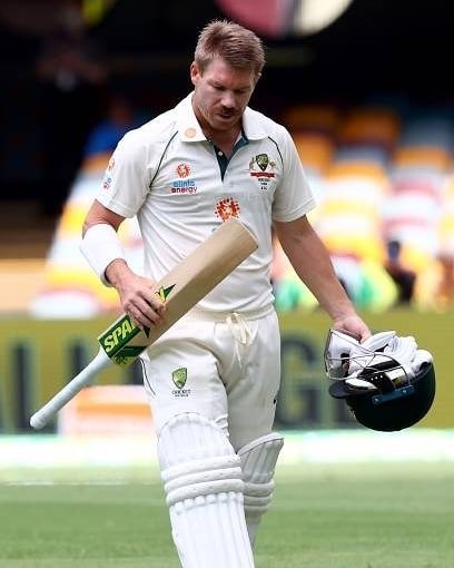 WarnerFanTrends's tweet photo. Waiting to see u .@davidwarner31
#theashes
#warnerfantrends
#warnerbdayfestbegins
#Warnerforever
#bringbackwarner #davidwarner https://t.co/in8VZDN4vZ