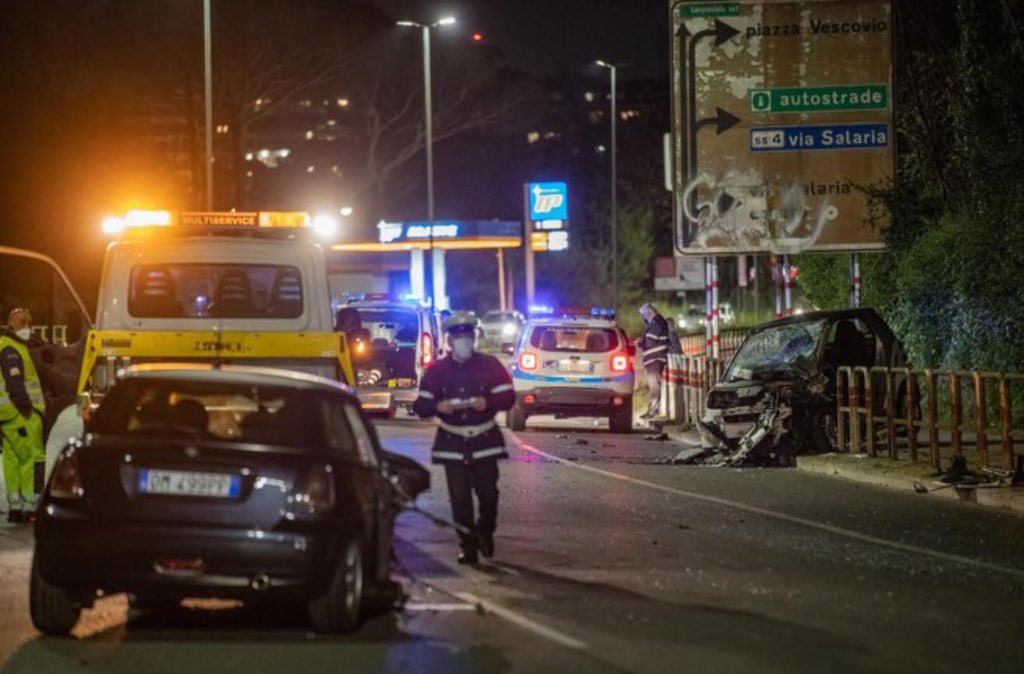 2024 <a href="/GRAB_Roma/">GRAB</a> pronto.
2025 milioni di visitatori x #Giubileo.
Molti pedaleranno sul #GraB. 
E alcuni che dicono? Non entrino a Villa Ada, vadano in #Tangenziale, uno dei posti + inquinati e pericolosi, dove auto una volta a settimana carambolano sulla ciclabile.
…?  <a href="/WWF_Roma/">WWF Roma</a>