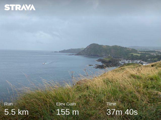 grumpyrunner01's tweet photo. Took it easy today. Windy and wet, avoided steep hills. Starting to get the right pace for hills now. Heading home tomorrow, not sure what we will do today not the weather for the beach. https://t.co/mhxO5155XO