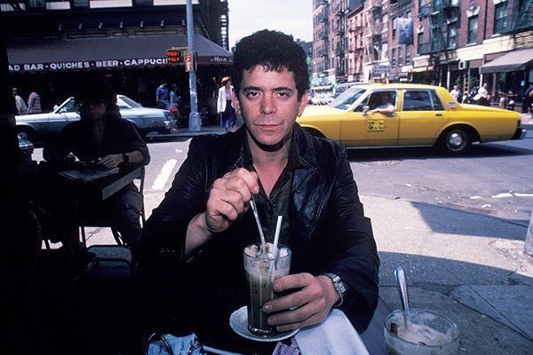 MAOTPod's tweet image. “Just a perfect day / slurp milkshake on a sidewalk (?)” 🥤

🚨 NEW EPISODE 🚨 Is ‘Perfect Day’ about heroin? Is it about a girl? We discuss songs that aren’t as they seem on the latest MAOT out everywhere now 🎧 

👂🏼 👉 linktr.ee/Maot #loureed #perfectday