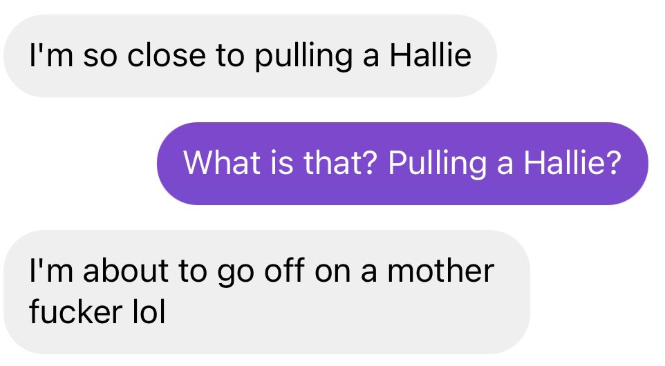 H A L L I E tweet media