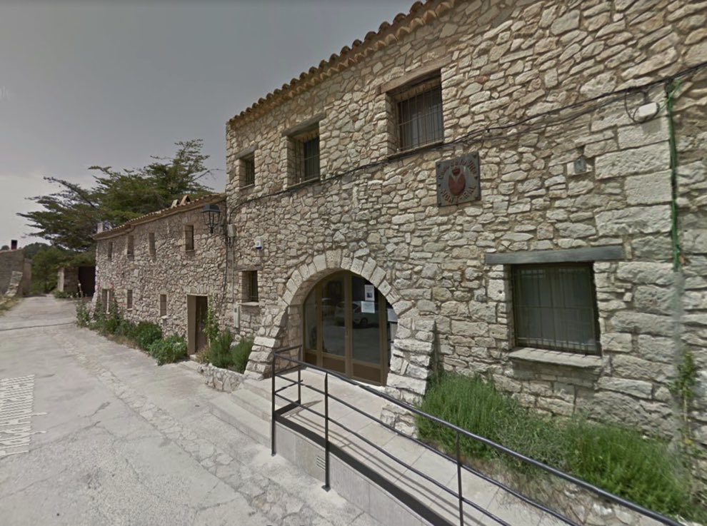 aampcat's tweet photo. Recordeu que demà teniu una cita a Mont-Ral. Nou acte en motiu del nostre 25è aniversari.
A les 19.30 h concert de @fitoluri i @meritxellgene a la plaça de l’Ajuntament. Entrada lliure i gratuïta! https://t.co/yoCI54vC1N
