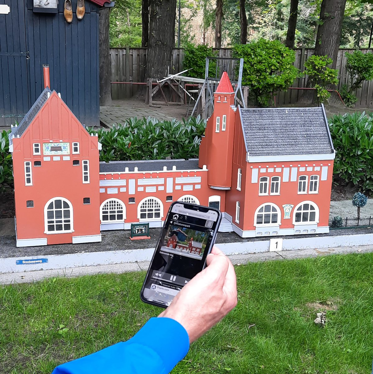 Bezoek ons museum nu met de gratis audiotour op je eigen smartphone.