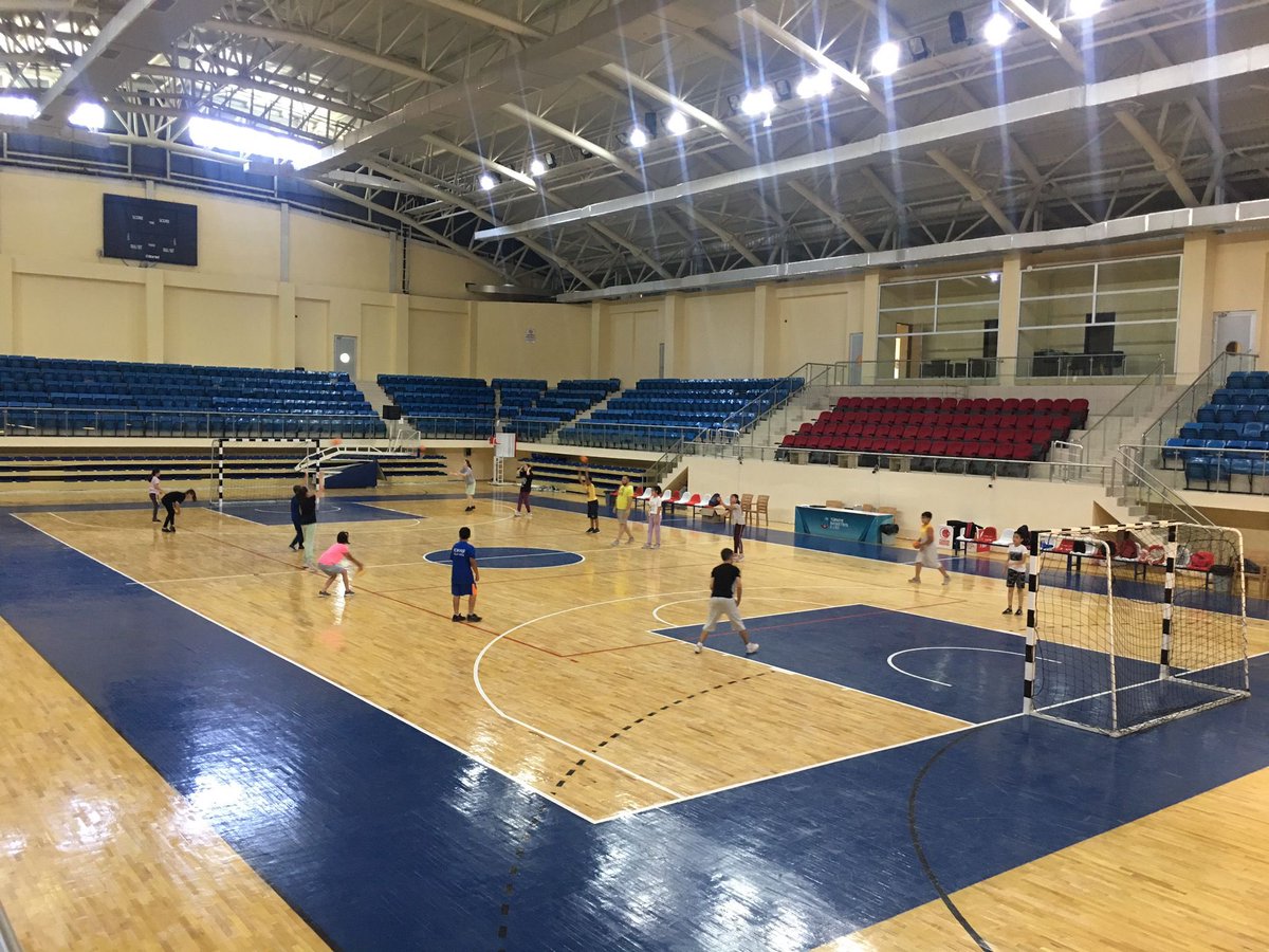 GSB_Bilecik's tweet photo. HENTBOL | #GSBSporOkulları kapsamında hentbol branşındaki çalışmalarımız devam ediyor.🙌

📍 Merkez İstasyon Spor Salonu

Kayıt işlemlerinizi İl Müdürlüğümüzde yaptırabilirsiniz.📝☑️ https://t.co/RsnatwgQYg