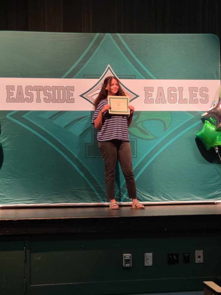 EHS_Eagles's tweet photo. Over 200 students qualified for an Academic Letter for earning all As last school year!!  Go EAGLES!  #EastsideGraduatesEXCELLENCE https://t.co/ey7iA88SCw