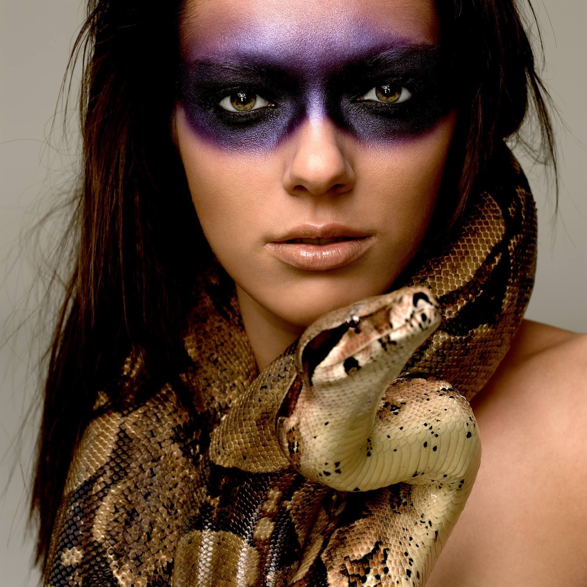 HAPPY BIRTHDAY TO ADRIANNE CURRY  