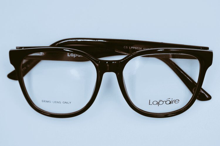 Kamali_21's tweet photo. As we proceed with the 20% discount offer from @lapaireug, buy yourselves nice frames before the 15th of this month. Offer does not go throughout the whole month. Visit any nearest branch and benefit from this window. #lapaire20discount #GetPaired https://t.co/uIywT1v7mh