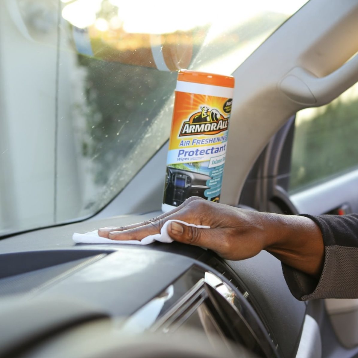 In the driveway or on-the-go, keep a canister of our Air Freshening Protectant Wipes in your car for proven protection and shine. Soon, available in the scent “Tranquil
#PrestonHardware #PrestonStreet #OttawaDesign #OttawaDesigner #OttawaRenovations #OttawaInteriorDesign