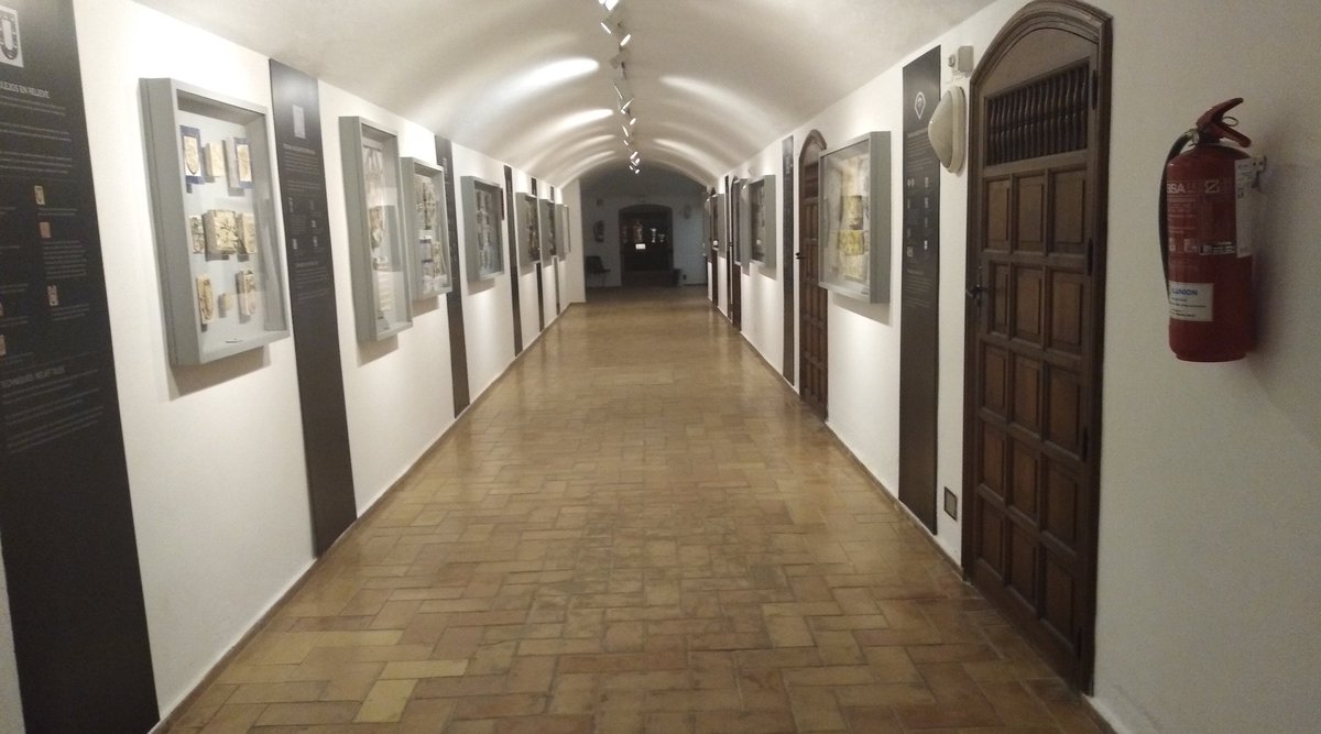 elmacpse's tweet photo. 📢Os recordamos que el horario de verano de el museo es de martes a domingo de 9 a 15 horas, los lunes cerrado. La entrada es gratuita y No olvides tu 😷! https://t.co/h6LyPMZ87C