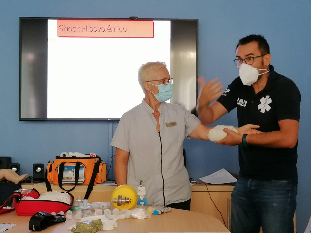 ClaudiaGMorell's tweet photo. Yesterday we had our #FirstAid training at #RoyalSunsetBeachClub #Dayfulloflearning #DiamondCareers @LauraG_RM @MinervaRSB @EmmaJrsb @JesusG_RSBC @Marga_RSBC @MercisRSBC https://t.co/JCO4rDNvTY