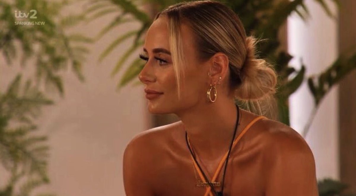jashembrow's tweet photo. We need more people in the world like these.. #LoveIsland #LoveIslandUK #loveIsland https://t.co/G6JHSRFeTE
