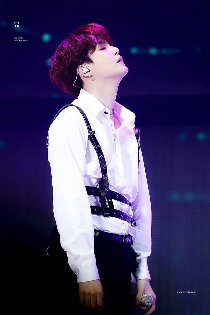 minpiebts's tweet photo. Yoongi performances that make me go AAAAAAAHHHHHHHH - a thread https://t.co/pyrBub03iq