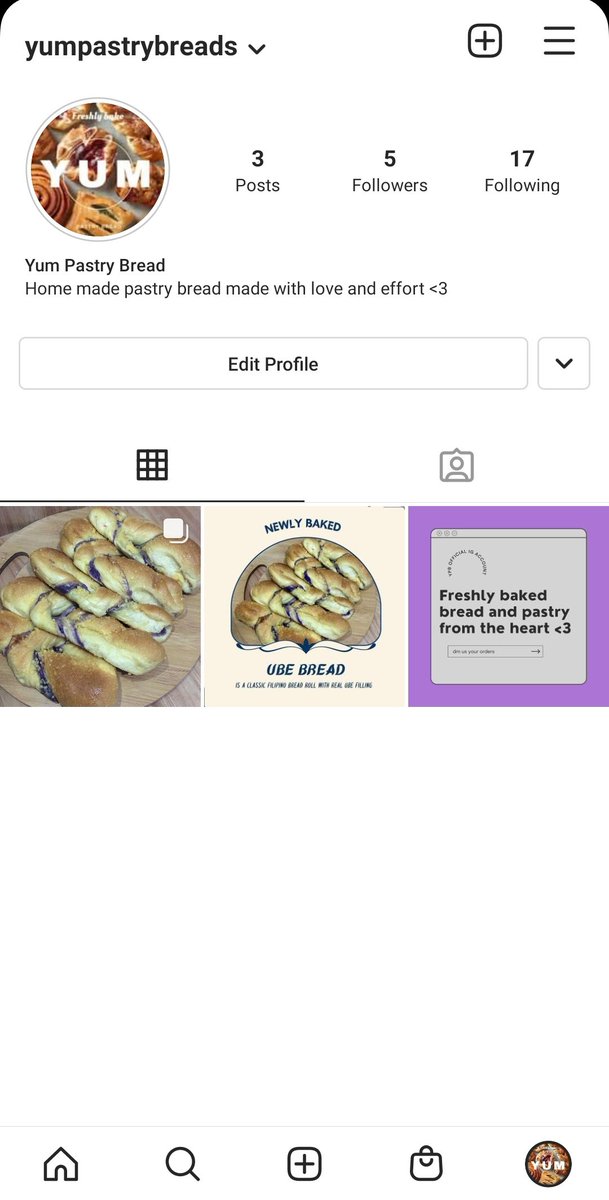 therafree_'s tweet photo. smol !! give away !! 
follow @yumpastrybreads on IG for a chance to win 100 pesos of gcash to be announced by Saturday 9pm! 🤗🤍

just comment done after following <3 tysm. https://t.co/NeoGIZ1VvH