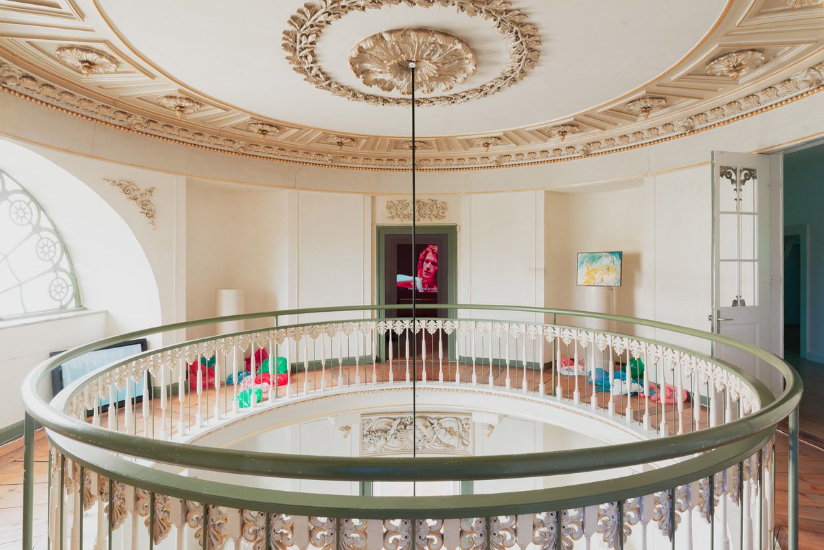 Art Viewer tweet media