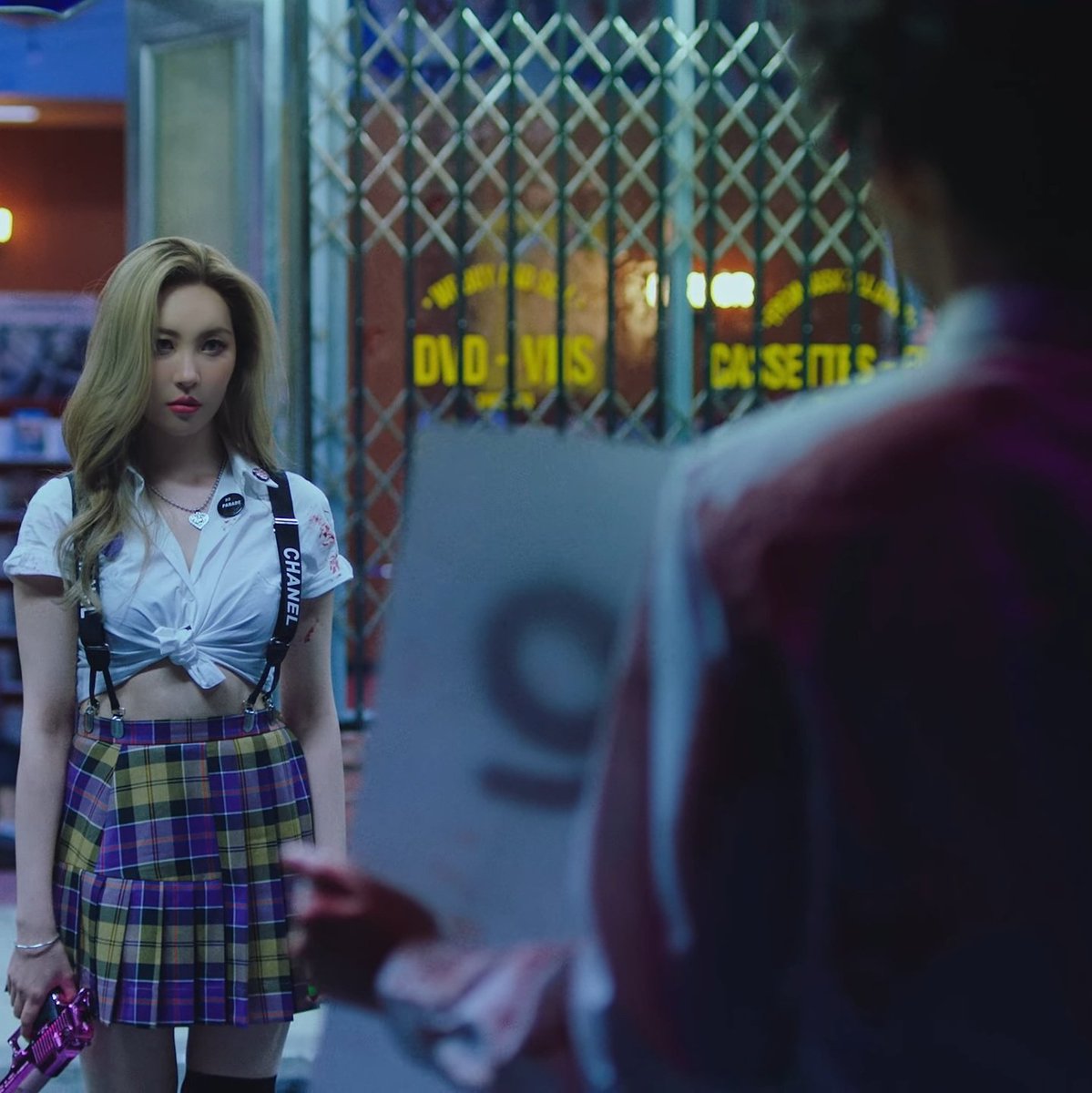 hymbeauxs's tweet photo. You Can't Sit With Us - Sunmi  💜
#SUNMI_ONE_SIXTH https://t.co/2tjjlyKQzC