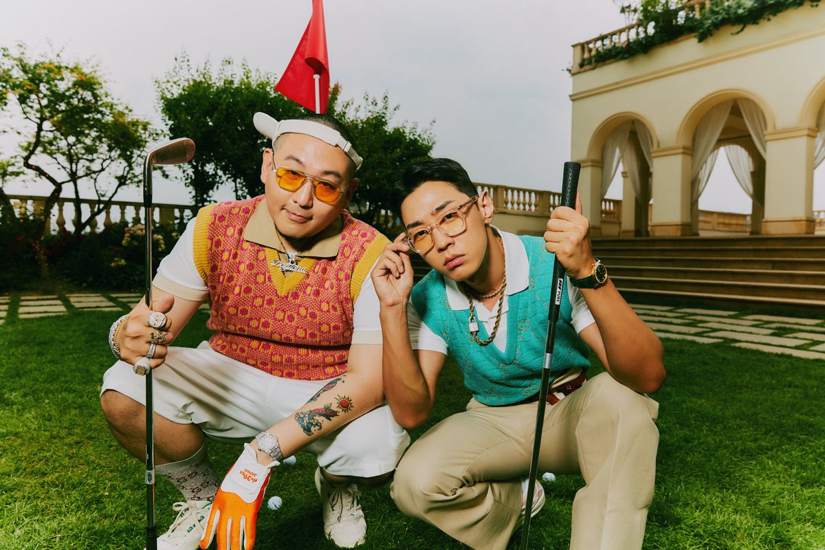 aomgofficial tweet media