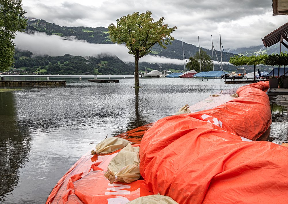 #Crues de juillet : mesures de protection suisses mises à l’épreuve bafu.admin.ch/bafu/fr/home/d… #DangersNaturels <a href="/meteosuisse/">MétéoSuisse</a> <a href="/Alertswiss/">Alertswiss</a>