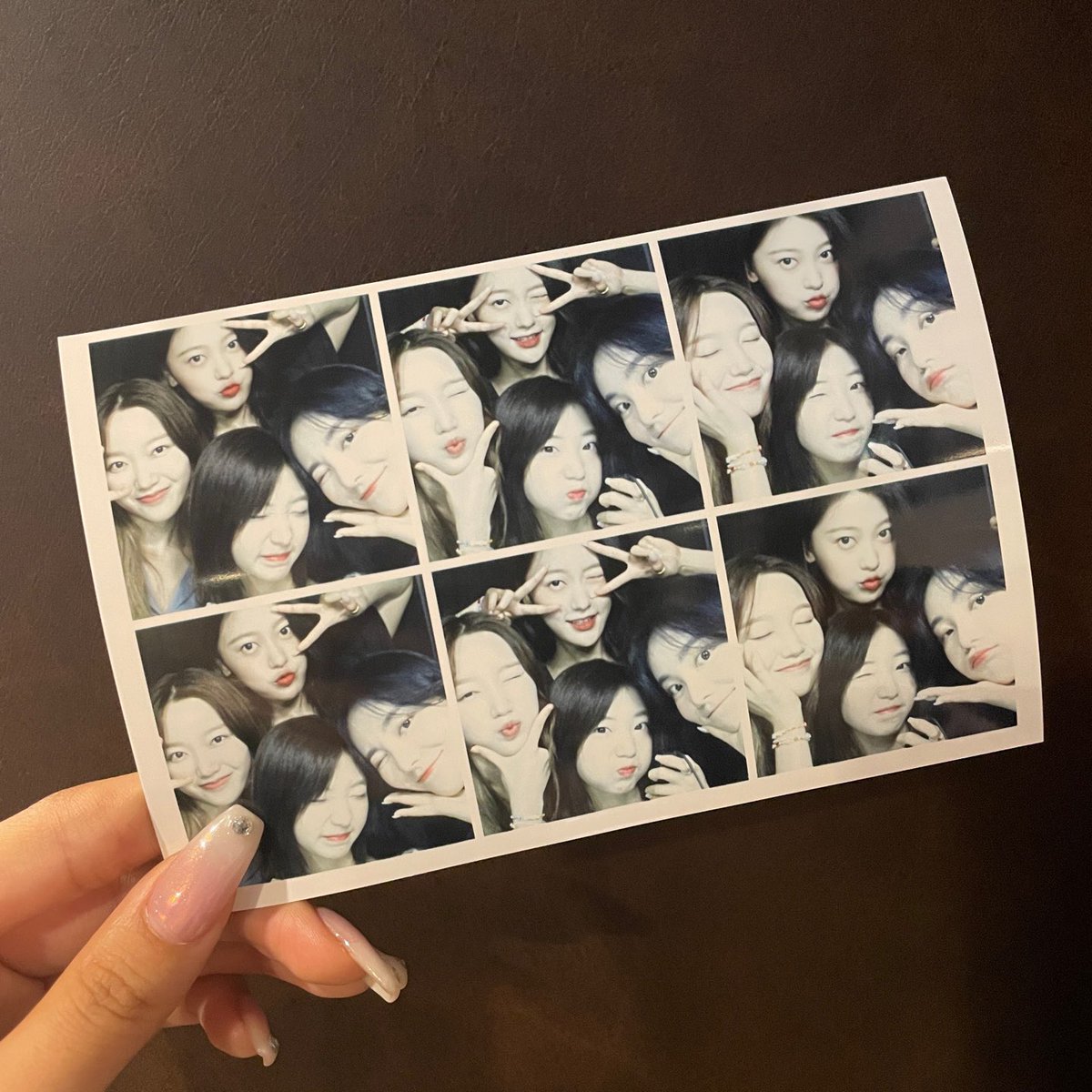 loonatheworld tweet picture