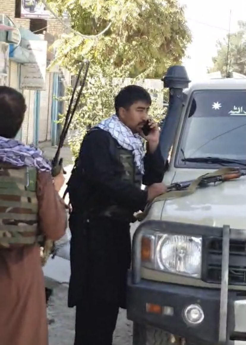 AfgFactChecks's tweet photo. Taliban terrorists briefly entered from Eastern gates Sheberghan. However, after heavy fighting Yar Mohammad Dostum pushed them back. Dead bodies of TB are left behind on streets. ANDSF and dostum forces are further pushing taliban terrorists back. https://t.co/tDgTzxgECI