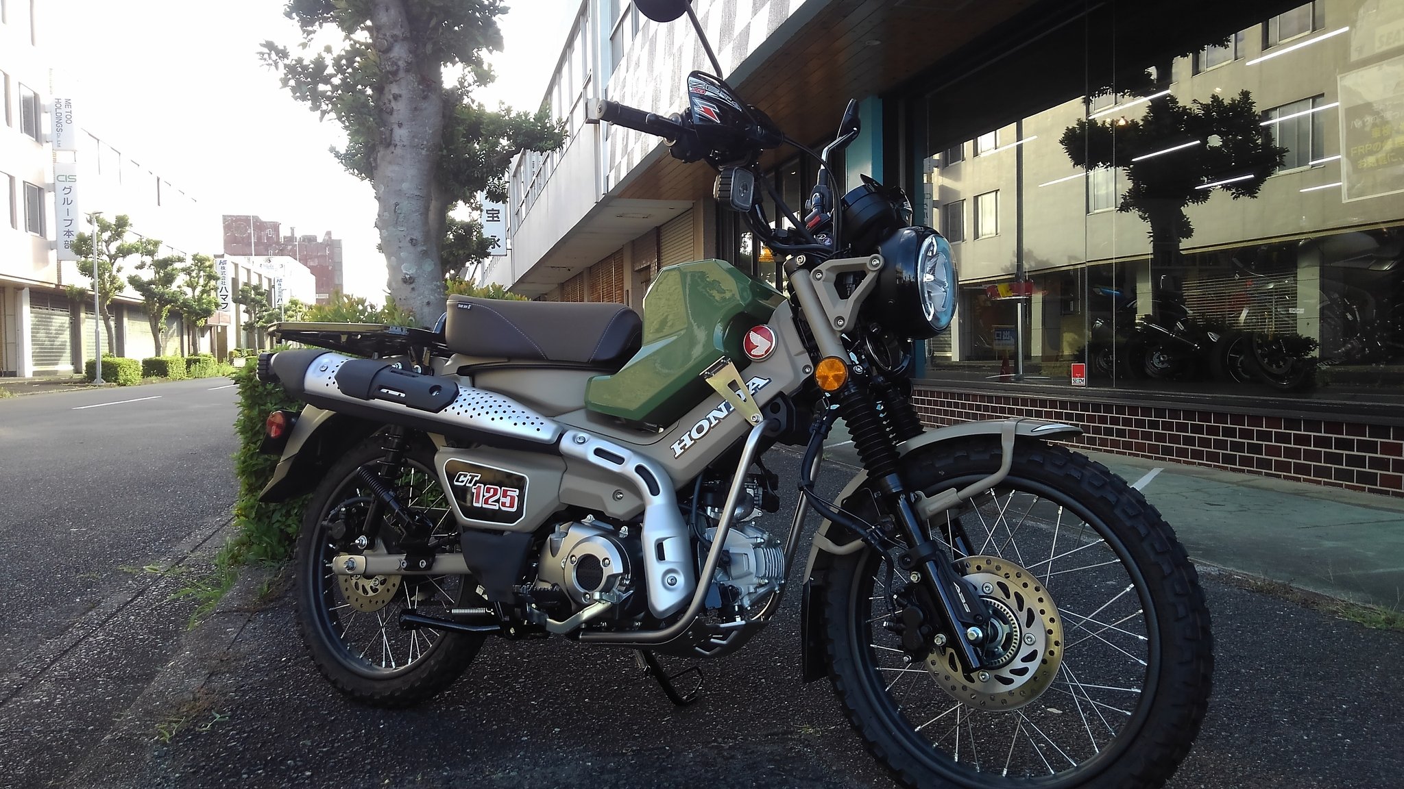 CT125 ハンターカブ用 センターボックス ミリタリーグリーン