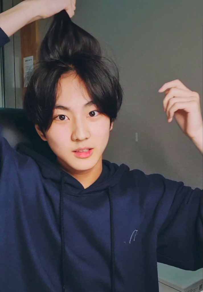 reminds me of a smurf