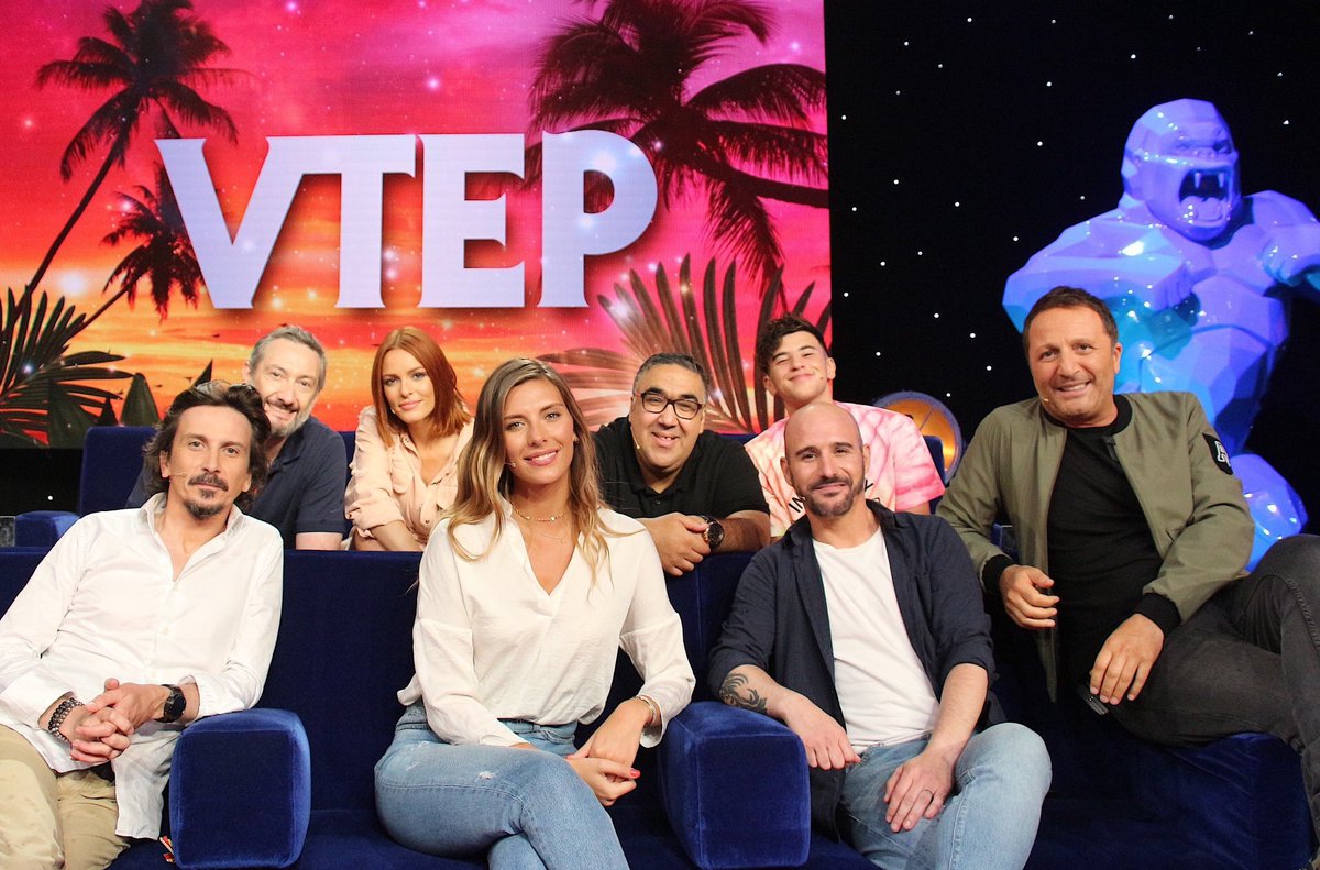 #VTEP (@vtep_tf1) on Twitter photo 🏖Rediff du #VTEP Playa ce soir sur <a href="/TF1/">TF1</a> !🐠
Avec #justriadh #ArnaudTsamere @CartmanOfficiel <a href="/CamilleCerfOff/">CamilleCerf</a> #WahidBouzidi <a href="/MaevaCouckeOff/">MaevaCouckeOff</a> <a href="/VincentDesagnat/">desagnat vincent</a> & <a href="/AntonioMagicien/">Antonio le Magicien</a>☀️ 🏖Rediff du #VTEP Playa ce soir sur <a href="/TF1/">TF1</a> !🐠
Avec #justriadh #ArnaudTsamere @CartmanOfficiel <a href="/CamilleCerfOff/">CamilleCerf</a> #WahidBouzidi <a href="/MaevaCouckeOff/">MaevaCouckeOff</a> <a href="/VincentDesagnat/">desagnat vincent</a> & <a href="/AntonioMagicien/">Antonio le Magicien</a>☀️