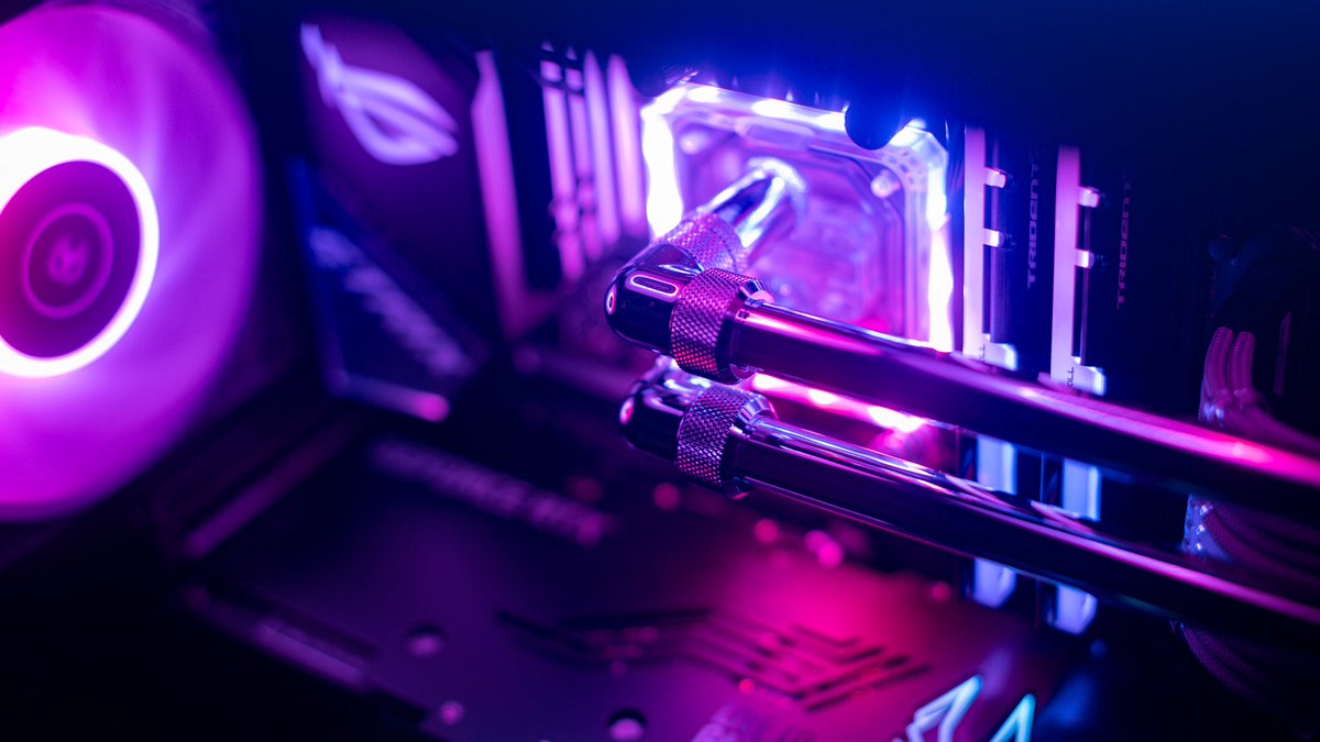 gskillgaming's tweet photo. Is your PC custom water cooled?
📸 @tweakedpc https://t.co/1NqRjjc8iF