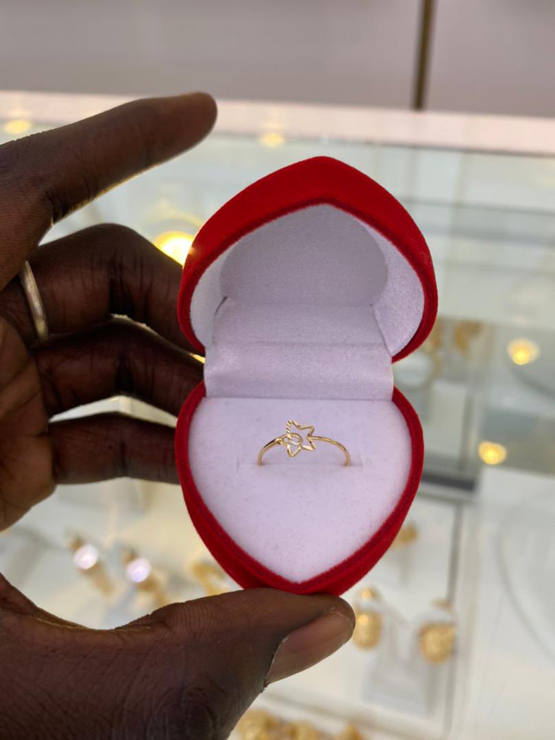 SalamGold2's tweet photo. Bjr à tous 🙏❤
Nous avons de magnifique bague en Or😍
Tout à 45000f + La livraison et boîte Offerte
Commandez au 771598484 ou par dm
Rt svp🙏 https://t.co/cRMpU7yjxK