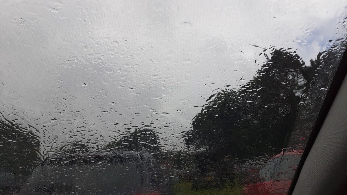 Sat in the car debating when to head into <a href="/TrentBridge/">Nottinghamshire CCC</a> 
Listening to <a href="/philtufnell/">Phil Tufnell</a> <a href="/tms/">Tommaso</a> as the rain comes down.
#ENGvIND