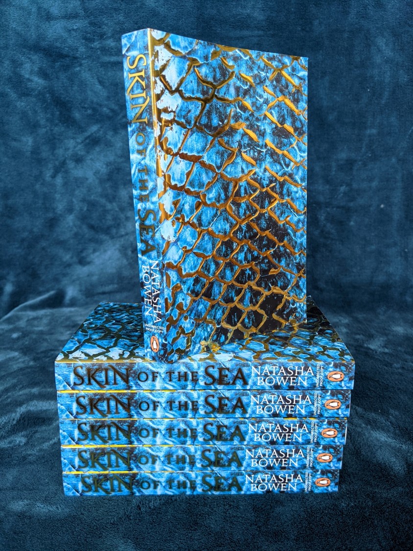 penguinplatform's tweet photo. SKIN OF THE SEA is an epic YA fantasy infused with West African mythology, following a mermaid who breaks an ancient decree when she saves a boy thrown overboard a slave ship 🧜🏾‍♀️✨

We have 20 exclusive proof copies to giveaway – RT to enter! 

#atHomeYALC @skinofthesea https://t.co/AE5KhV3Mhp