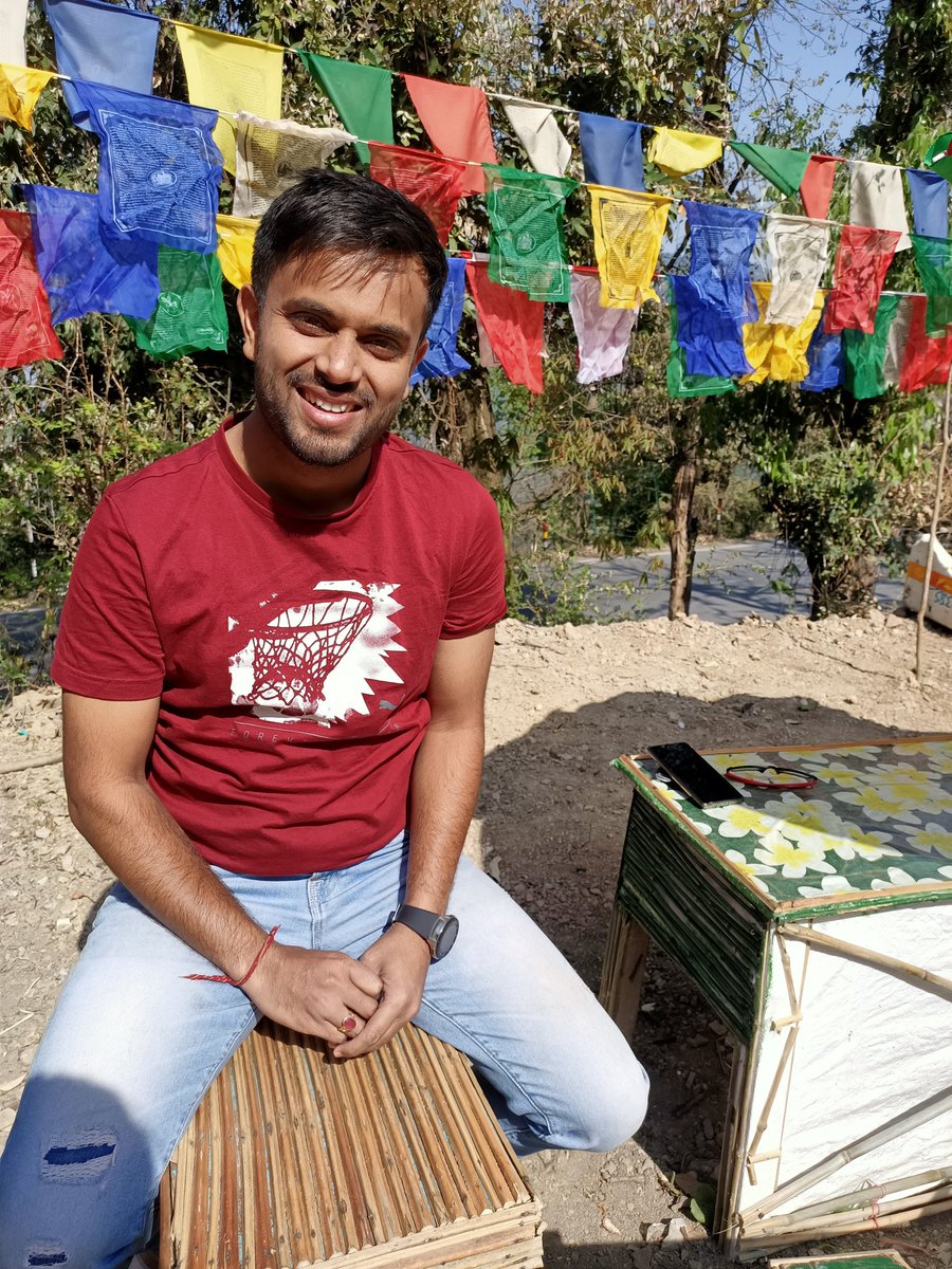 chisuadi's tweet photo. Happy days to the mountains 🏔️
#takemeout 
#mountains #fundrive https://t.co/E9kAkq1Bpt