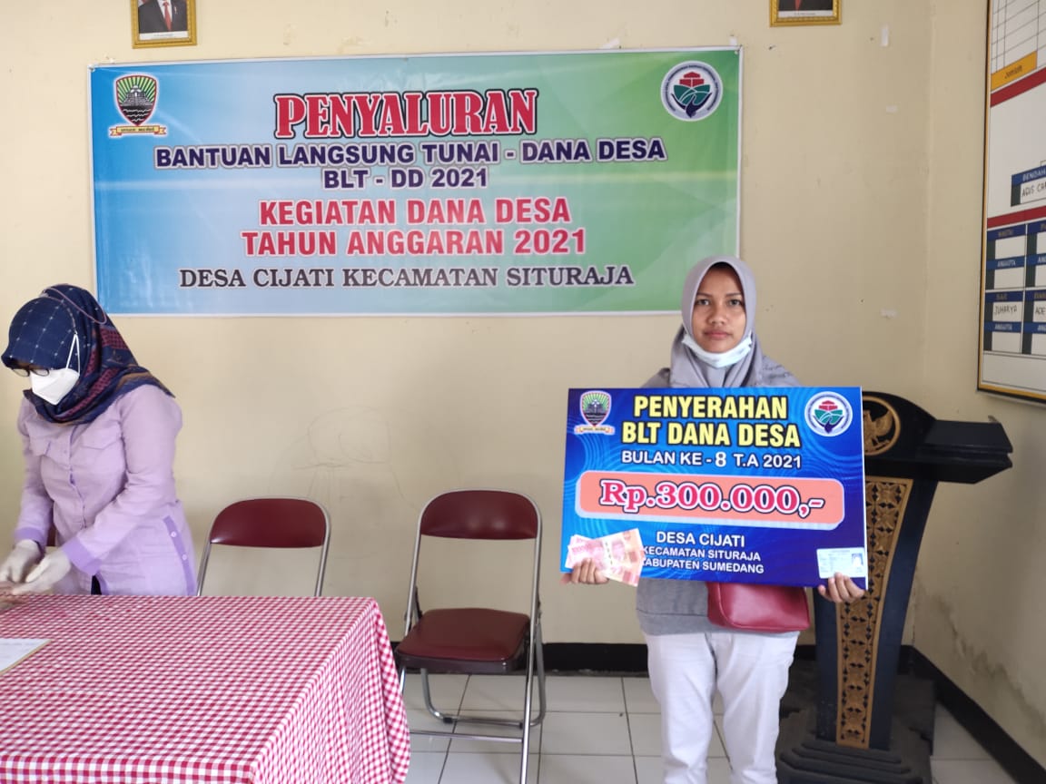 cijati_desa's tweet photo. Salur BLT Dana Desa Bulan ke-8 @kemendespdtt
@halimiskandarnu
#cijatisejati
#bltdd
#desaamancovid https://t.co/qz66CFfn6U