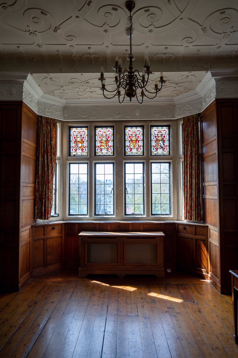 Charlton House & Gardens (@charltonhousegw) on Twitter photo <a href="/GreenwichHT/">Royal Greenwich Heritage Trust - OUT OF USE</a> ☔️ We’re taking this rainy day as an opportunity to invite our Brass on the Patio attendees (today at 1pm featuring Trafalgar Brass) into our Long Gallery. <a href="/GreenwichHT/">Royal Greenwich Heritage Trust - OUT OF USE</a> ☔️ We’re taking this rainy day as an opportunity to invite our Brass on the Patio attendees (today at 1pm featuring Trafalgar Brass) into our Long Gallery.