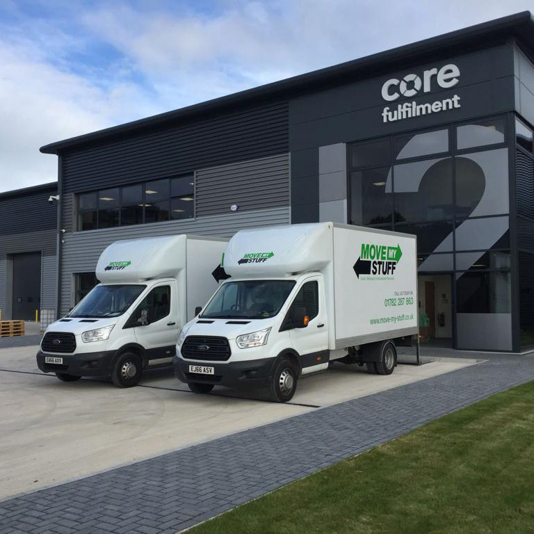 Our Vans looking good loading during a business delivery/move! We're looking forward to more large #officemoves in the near future.

To book us to move your stuff (Or Move your Office), visit move-my-stuff.co.uk

#removals #staffordshire #storage #cheshire #officemovers