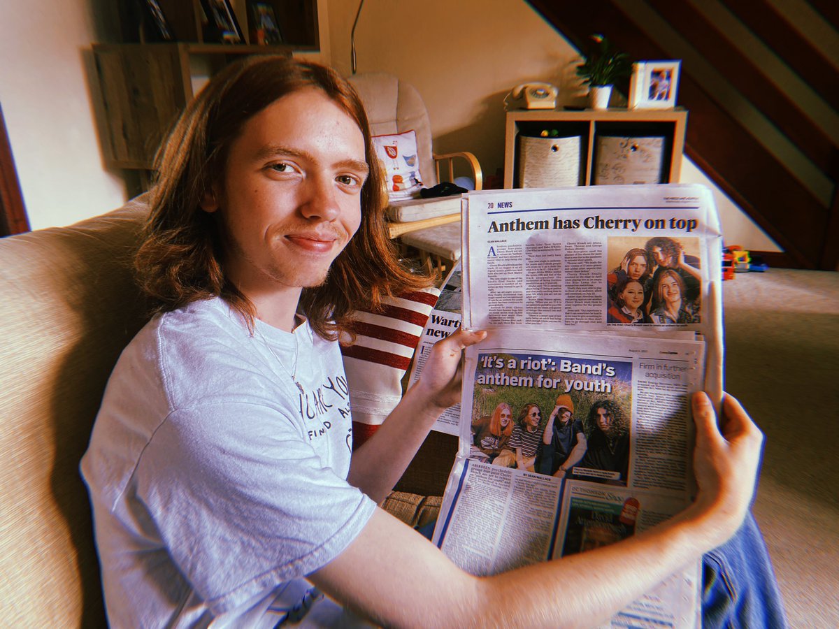 cherrybleach_'s tweet photo. BRAND NEW SINGLE 17 OUT NOW🌞☮️ 
Available on all streaming platforms✨
CB🍒x

https://t.co/LP3XoHmYOE https://t.co/XwpTUX2tV9