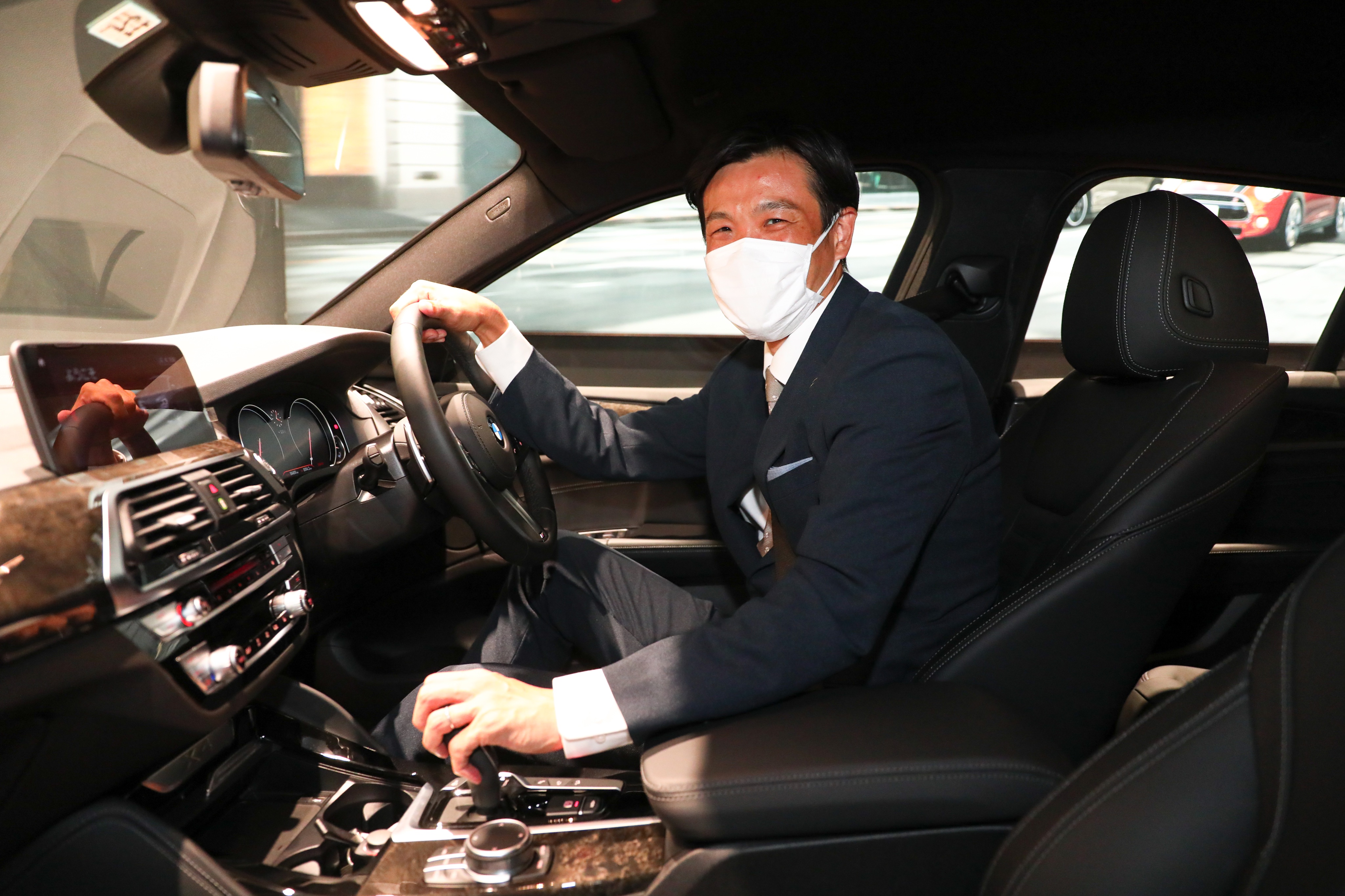 横浜ビー コルセアーズ 納車式が行なわれたminato Mirai Bmwへは 桜木町駅より徒歩10分 みなとみらい駅から徒歩3分 みなとみらいへお越しの際はぜひショールームへお立ち寄りください T Co Afg0jktjvm ビーコル みなとみらいbmw