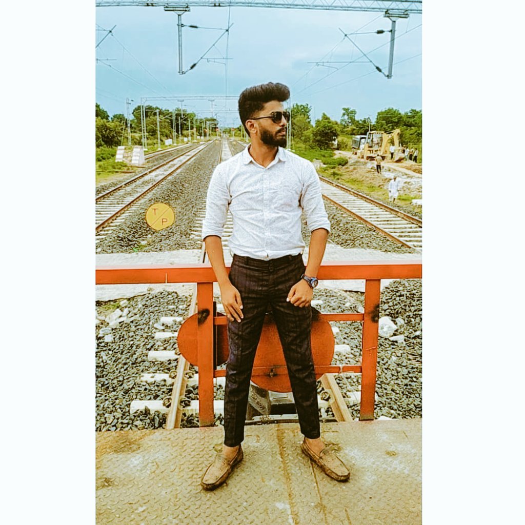 AgarkarPranay's tweet photo. g.o.t https://t.co/au0jZLknB4