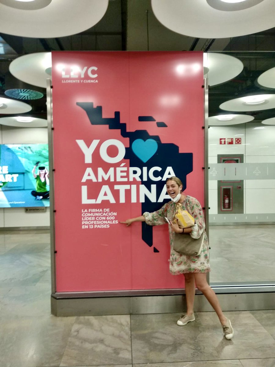 marnavtor's tweet photo. Soy una de esos 600!!! Rumbo a México for honeymoon! #OrgulloLLYCer https://t.co/faL5XxvnVB