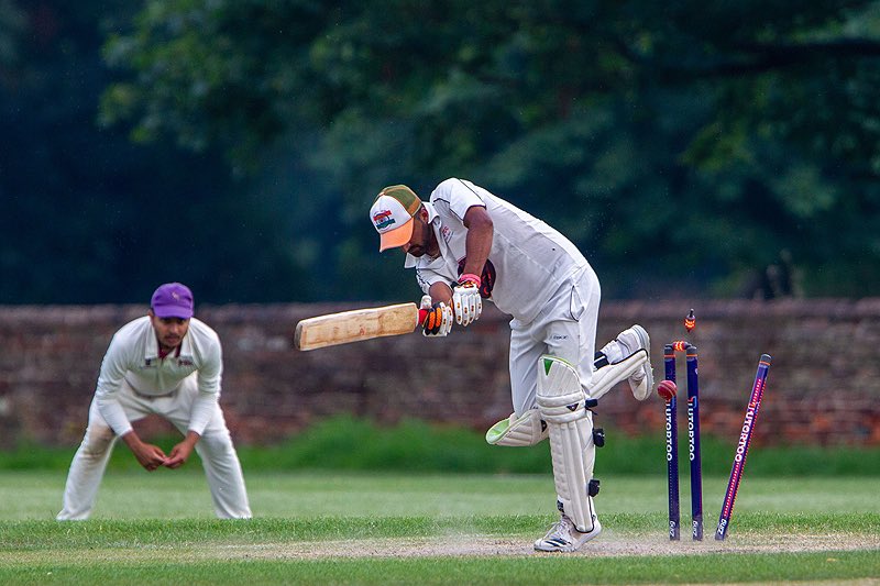 rocketman123q's tweet photo. Providing the weather doesnโt intervene, Iโll be photographing some cricket tomorrow and hoping to see some zing bail action.
#cricket #clubcricket #photography #zingbails https://t.co/VOji9OzhWd