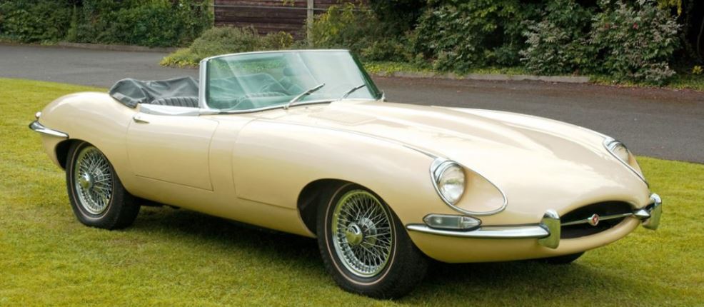 There cannot be many E-types which have covered just 381 miles, according to the odometer. The 1967 Jaguar E-Type Series 1½ 4.2 Litre RUE 419F is therefore also one of the most original E-types in existence. #JaguarDaimlerHeritageTrust bit.ly/3y3tZvP